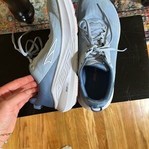 Altra FWD via running shoes